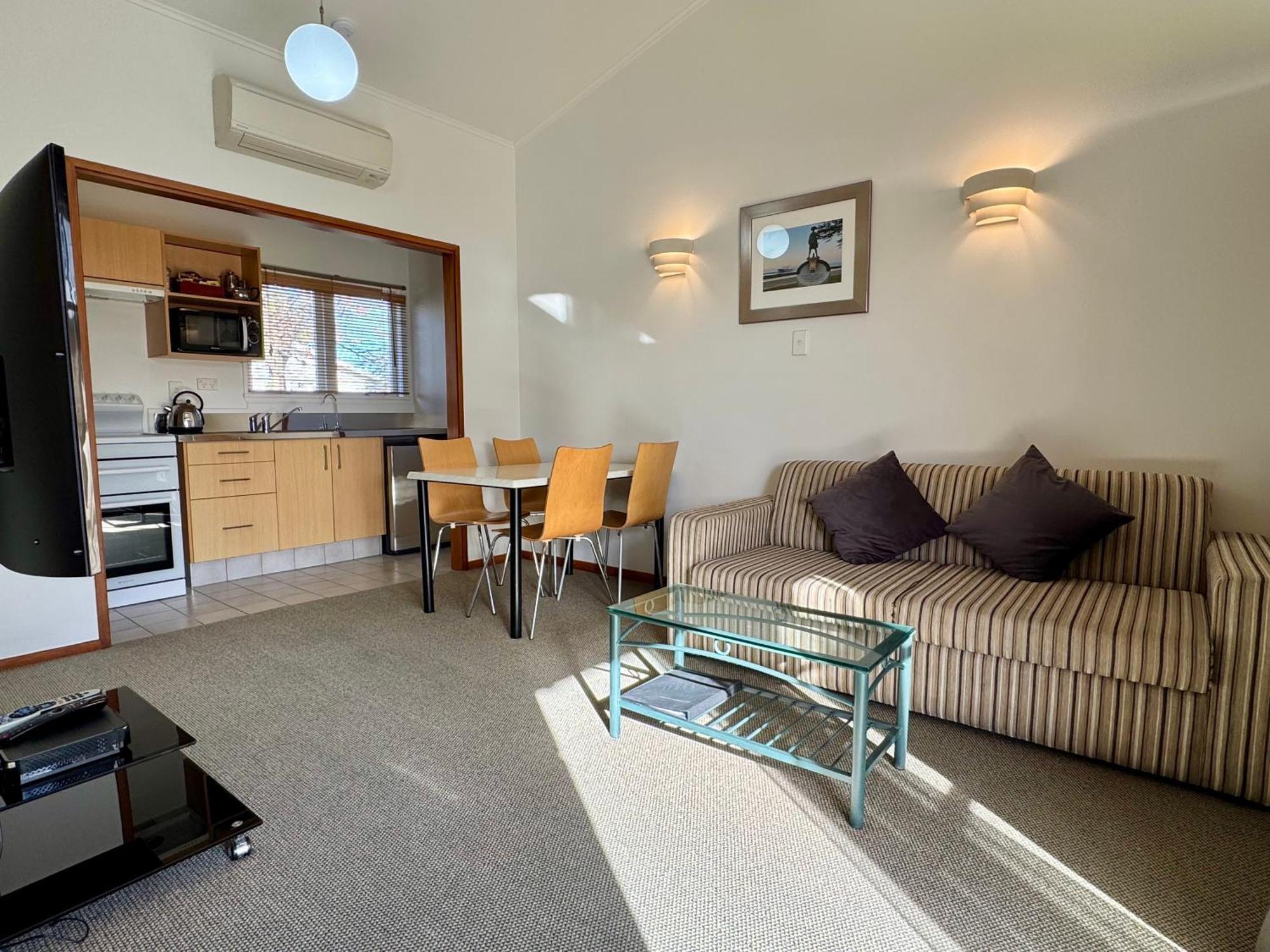 Teal Motor Lodge Gisborne Buitenkant foto