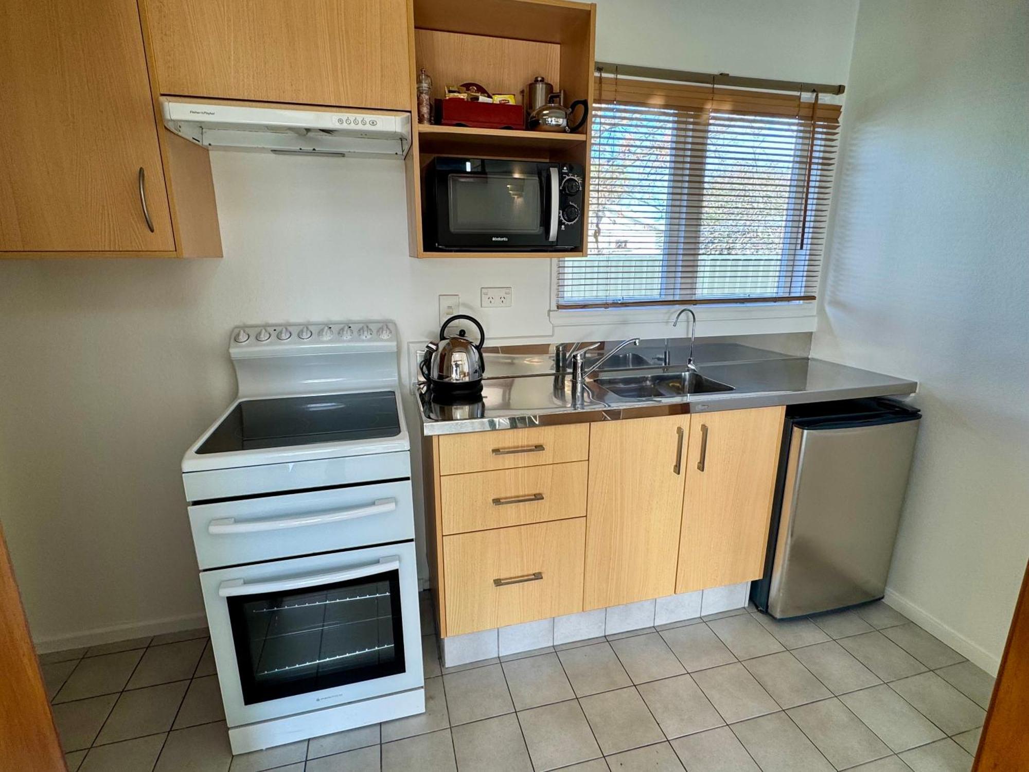 Teal Motor Lodge Gisborne Buitenkant foto